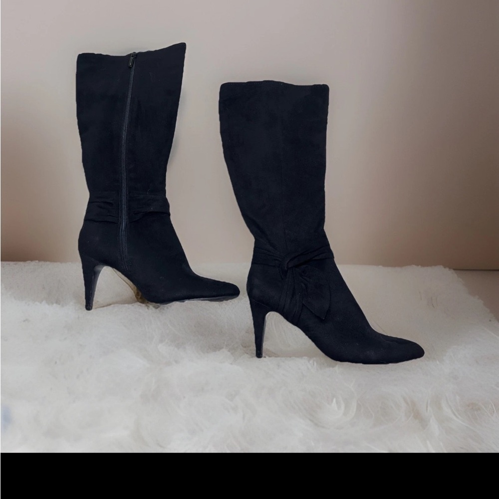 Elegant Faux Suede Black Heeled Boots - Picture 3 of 7